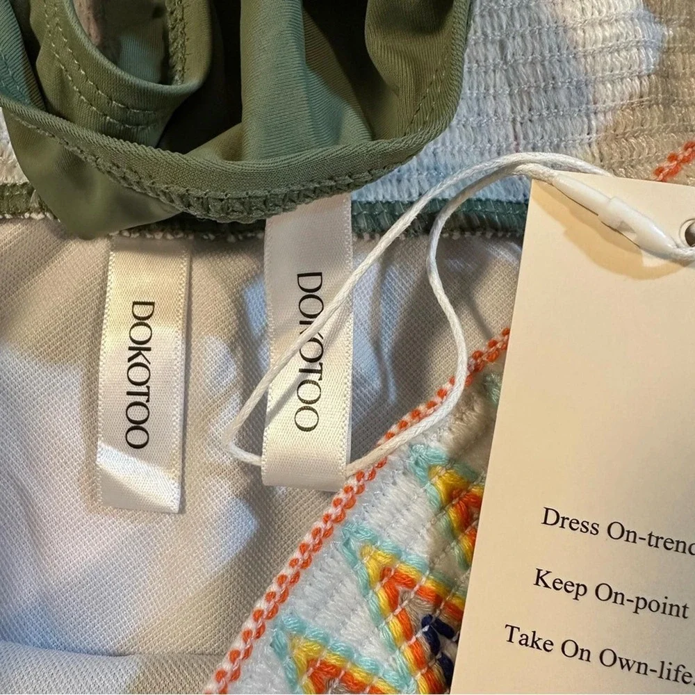 Dokotoo nwt size